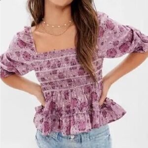 American Eagle Smocked Peplum Purple Floral Ruffle Top
Square Neck Size XS